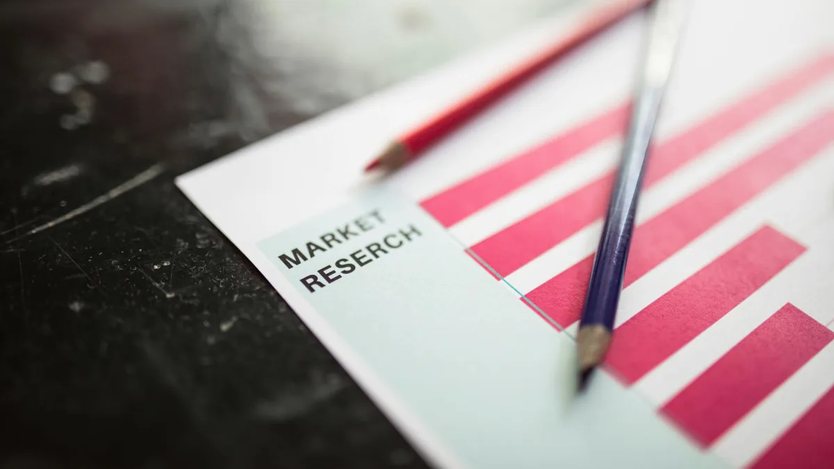 ONEOK (OKE) SWOT Analysis Highlights Growth Versus Visibility Debate