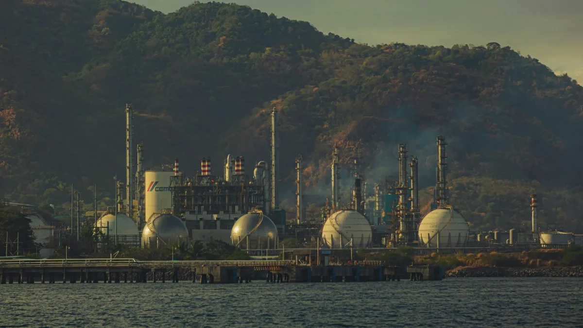 Chevron (CVX) and TotalEnergies (TTE) Thrive Amidst Oil Price Stability