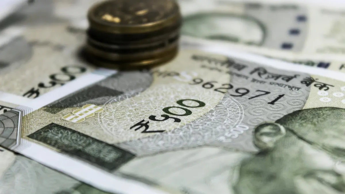 Indian Rupee Strengthens After RBI Governor's Intervention Warning