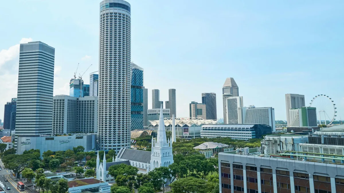 Singapore Inflation at 1.8% in April, GDP Growth Revised to 6%