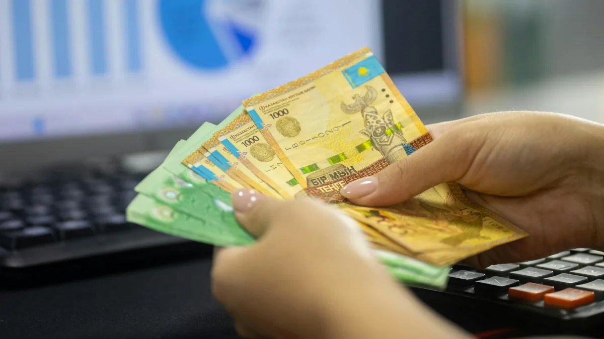 AGNC Reports 14.1% Dividend Yield with 2.12% Net Interest Spread