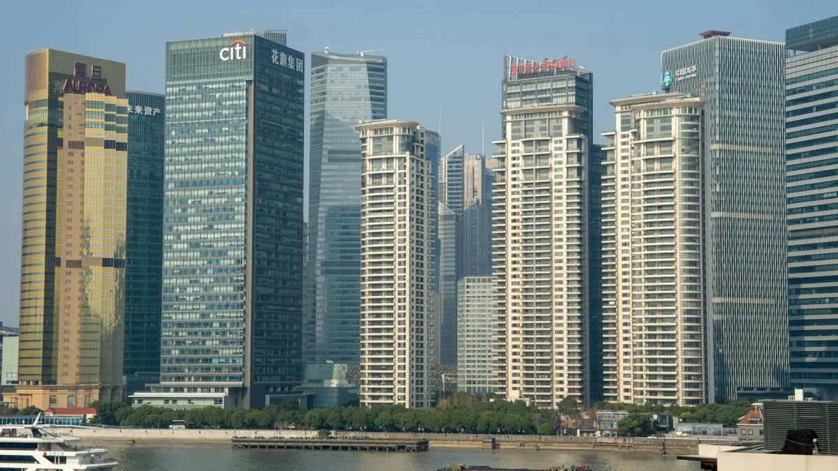 Japan (JPY) Falls to Third-Largest Creditor Behind China