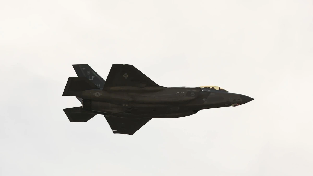 US Military Conducts Strikes in Southern Iran Amid Tensions