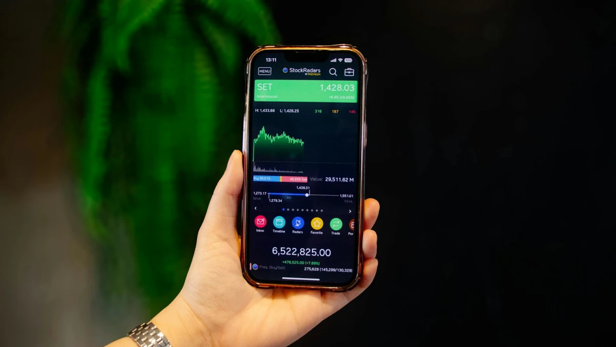 Micron (MU) Soars 20% as Stocks Hit New All-Time Highs