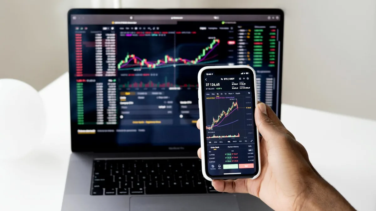 Pinduoduo (PDD) Stock Price Target Lowered to $100 by US Tiger