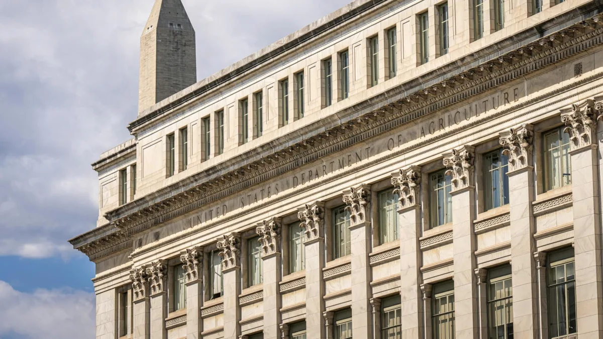 Justice Department Opens Probe Into E. Jean Carroll Complaint