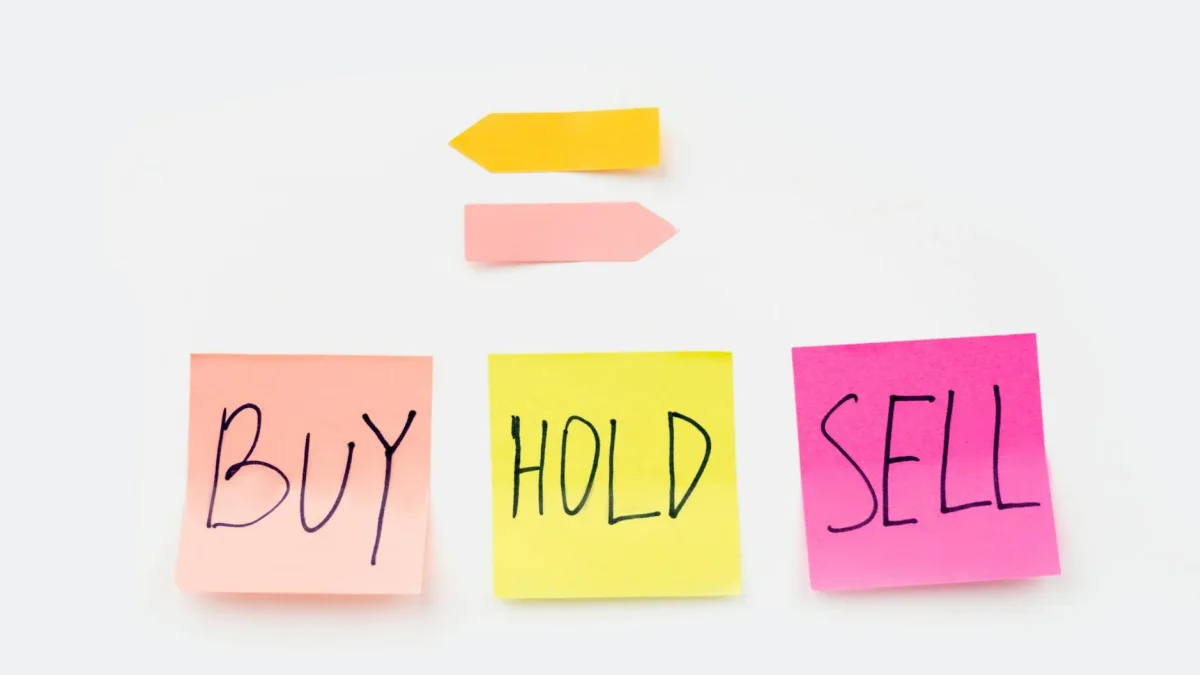 Aurora (AVAV) Director Reid Hoffman Sells $8.7M in Stock