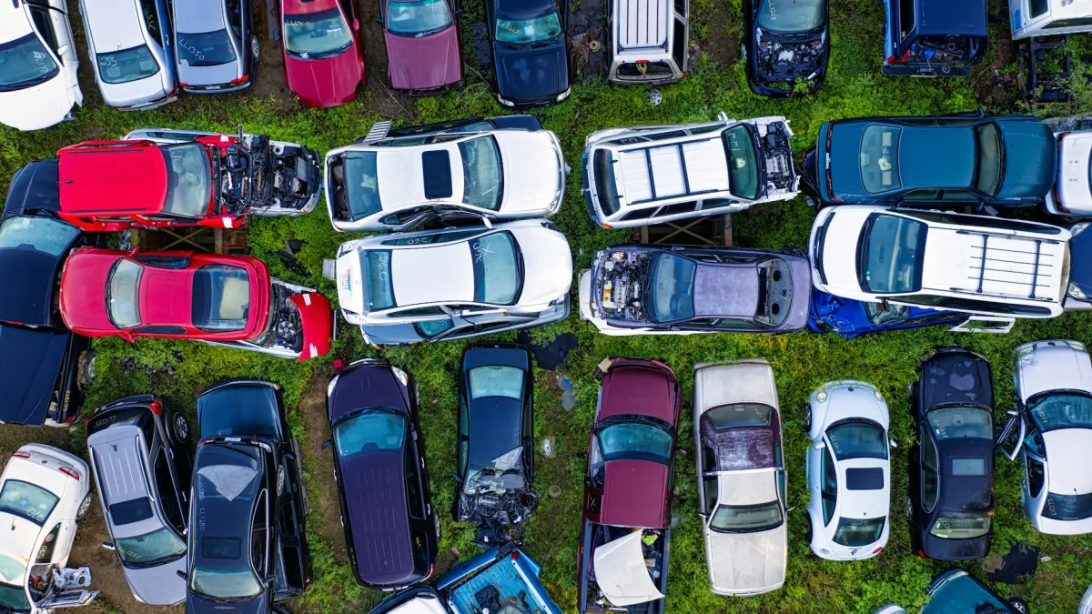 Lucid (LCID) to Recall 2,000 Vehicles in US Over Power Issues