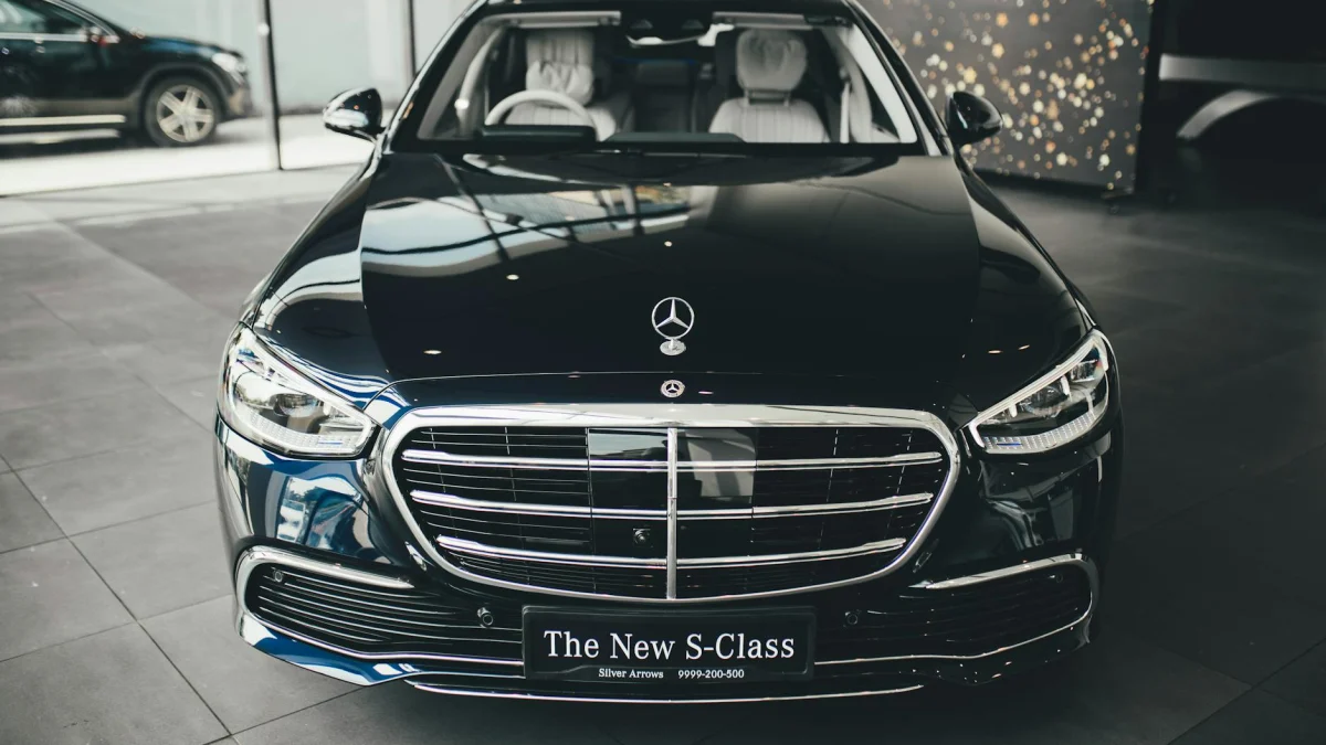 Mercedes-Benz (MBGY) Faces Potential U.S. Market Ban Under New Bill