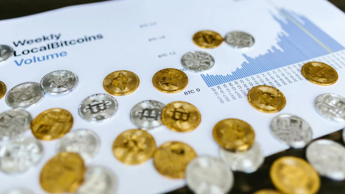 Bitcoin (BTC) Slips as ETF Demand Cools