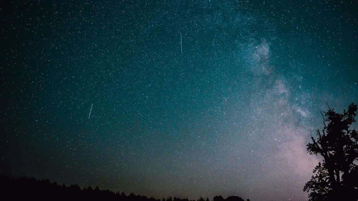 NASA Confirms Meteor Fireball Over New England Triggered Loud Boom