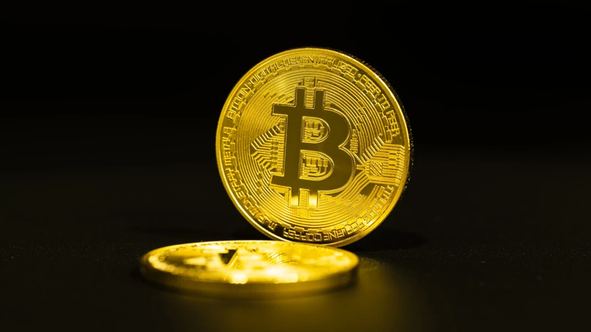 Bitcoin (BTC) Remains Above $73k Despite CME Futures Launch