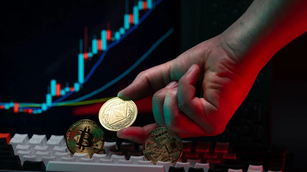 CME Group (CME) Stock Drops Over 9% Amid Bitcoin Futures Concerns