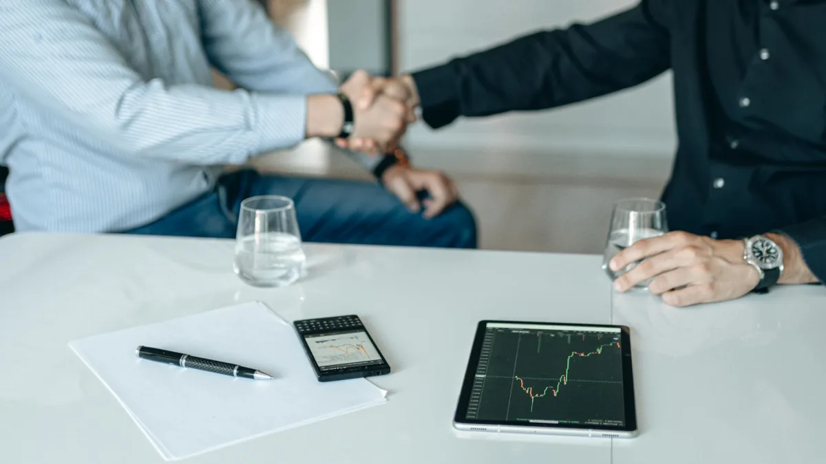 Donegal Group (DGIC) Receives $287,806 Investment from Donegal Mutual