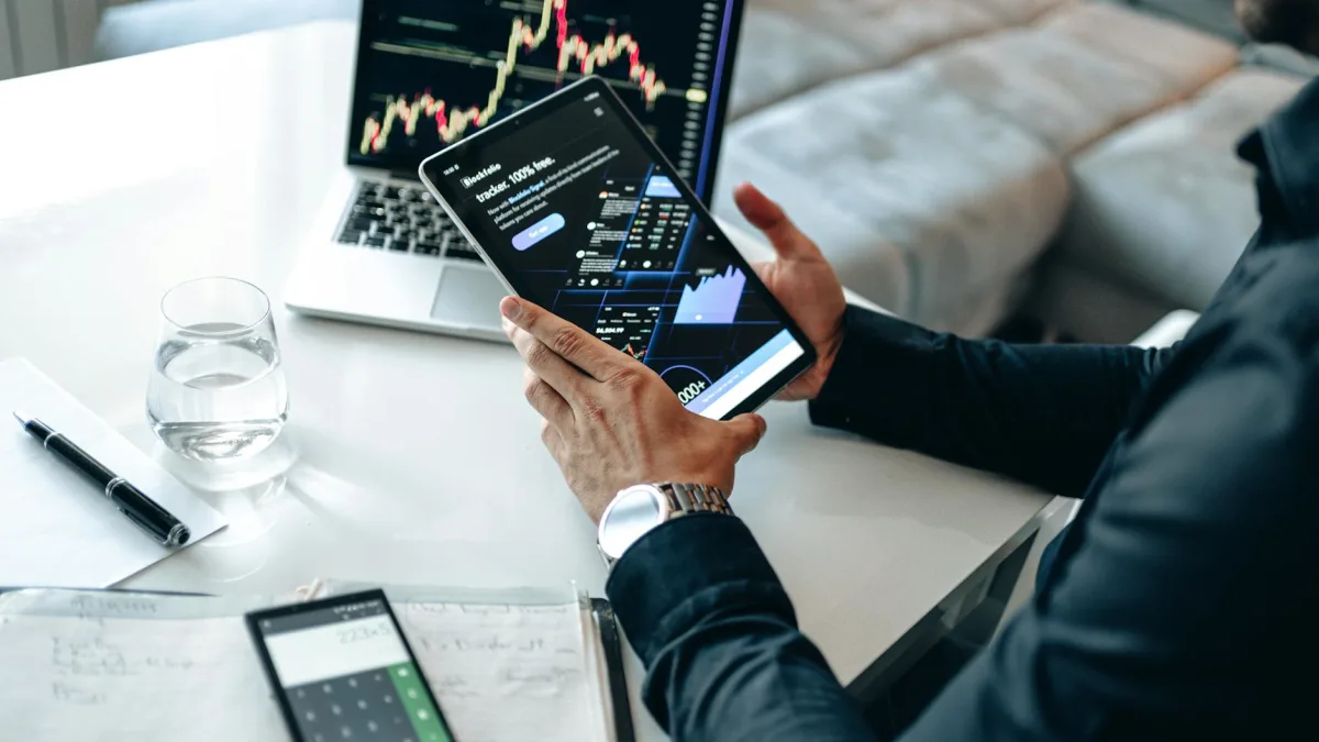Robo-Advisors Struggle to Deliver Market-Beating Returns