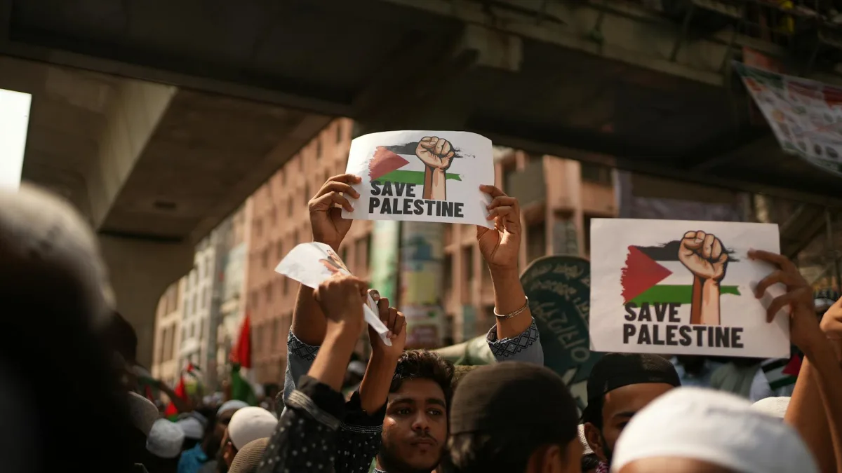 Israel (IL) and Lebanon (LB) Implement Ceasefire Agreement