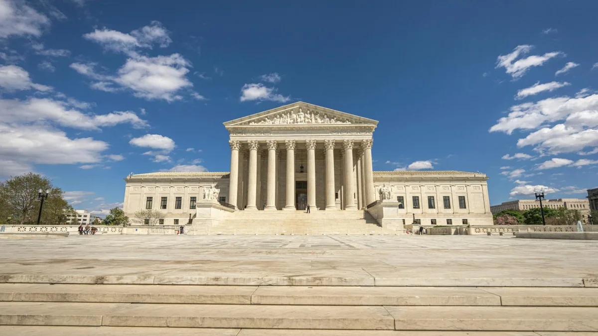 US Supreme Court Supports Generic Drugmaker in Patent Case