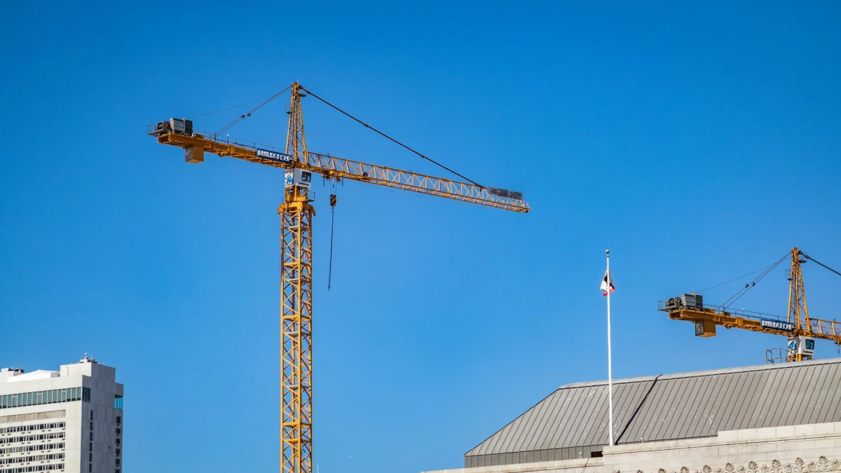 JLL (JLL) secures $870M construction loan for Austin project