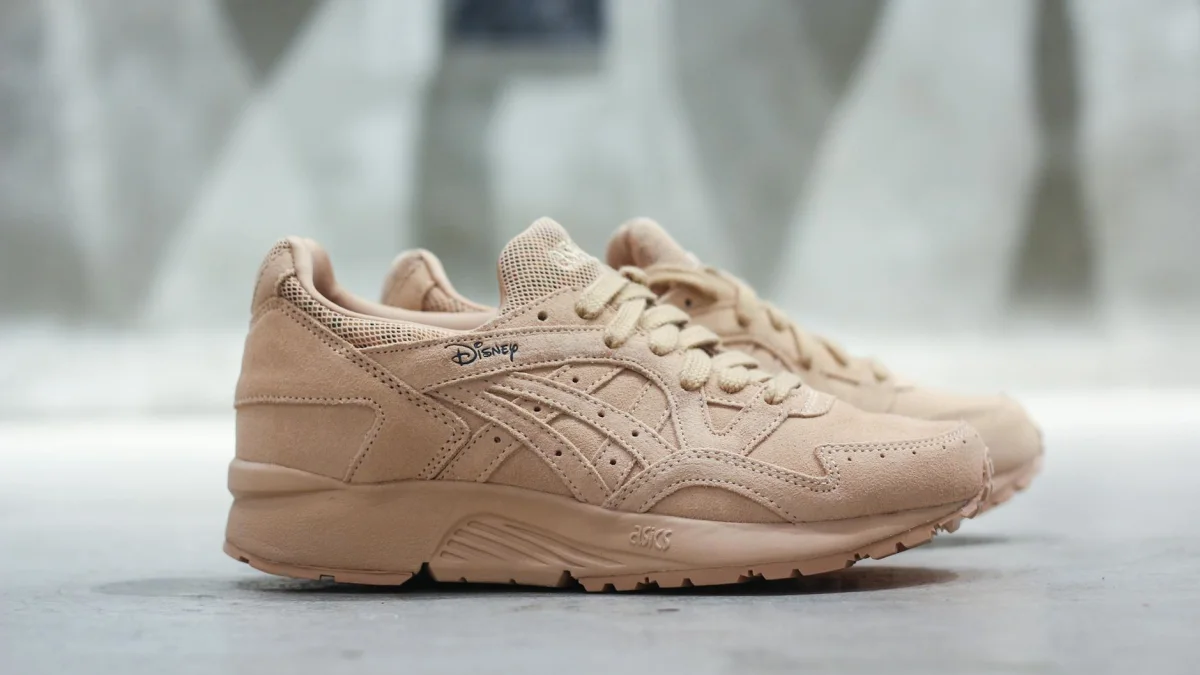 Asics (7936) to Spin Off Onitsuka Tiger Business