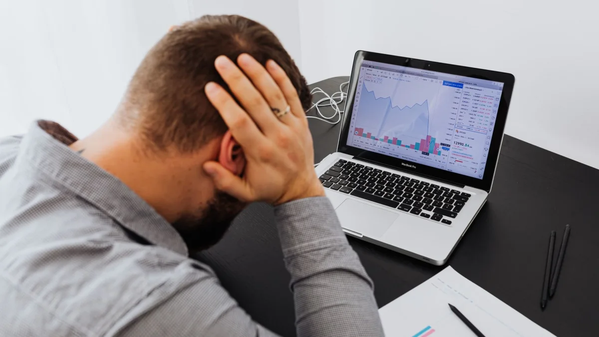 Lenovo (0992) Stock Declines, No Concrete Financial Data Provided