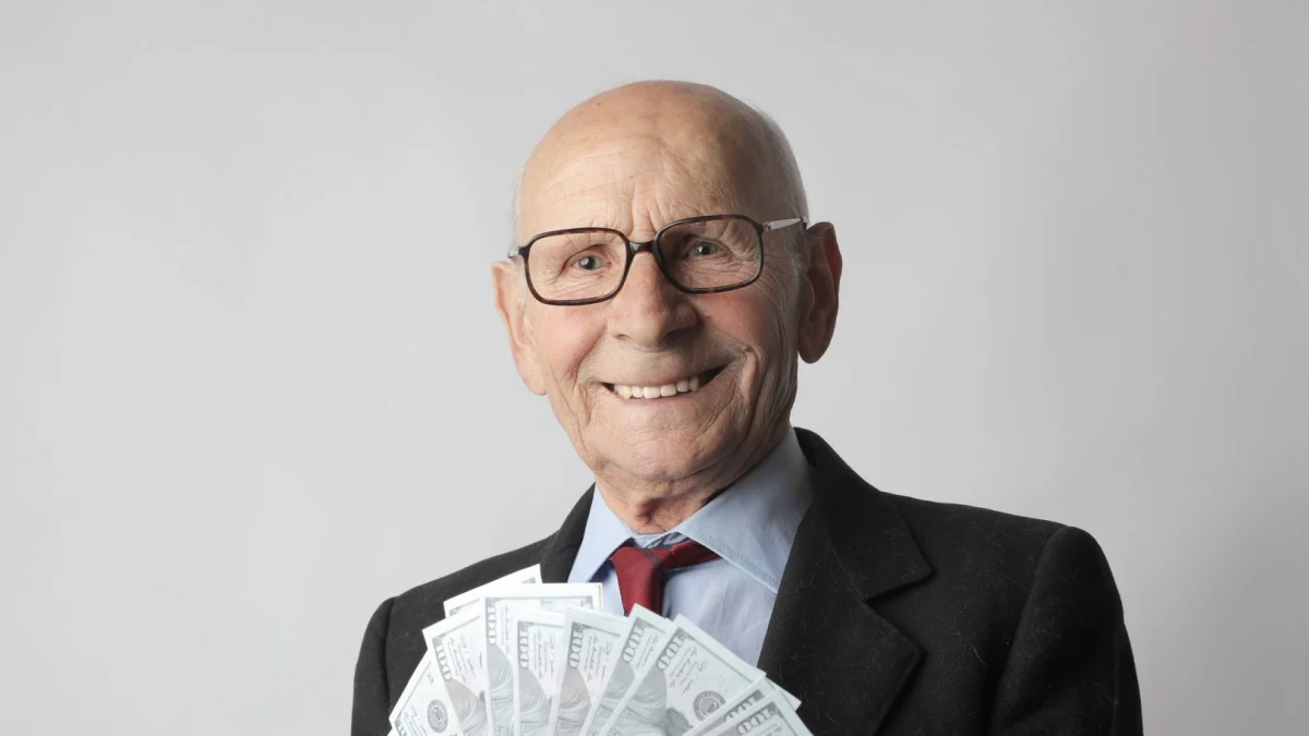 Retirement Savings Insights: $185K Median for 55-64 Age Group