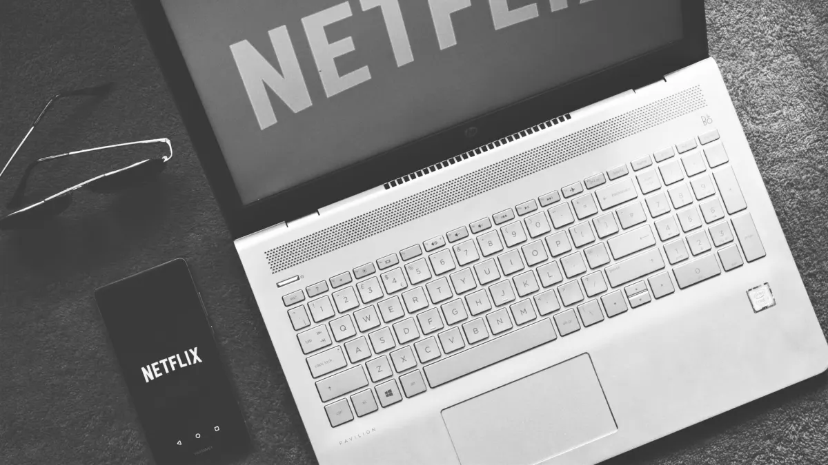Netflix NFLX Down 12% as Roku ROKU Gains 11% in 2026