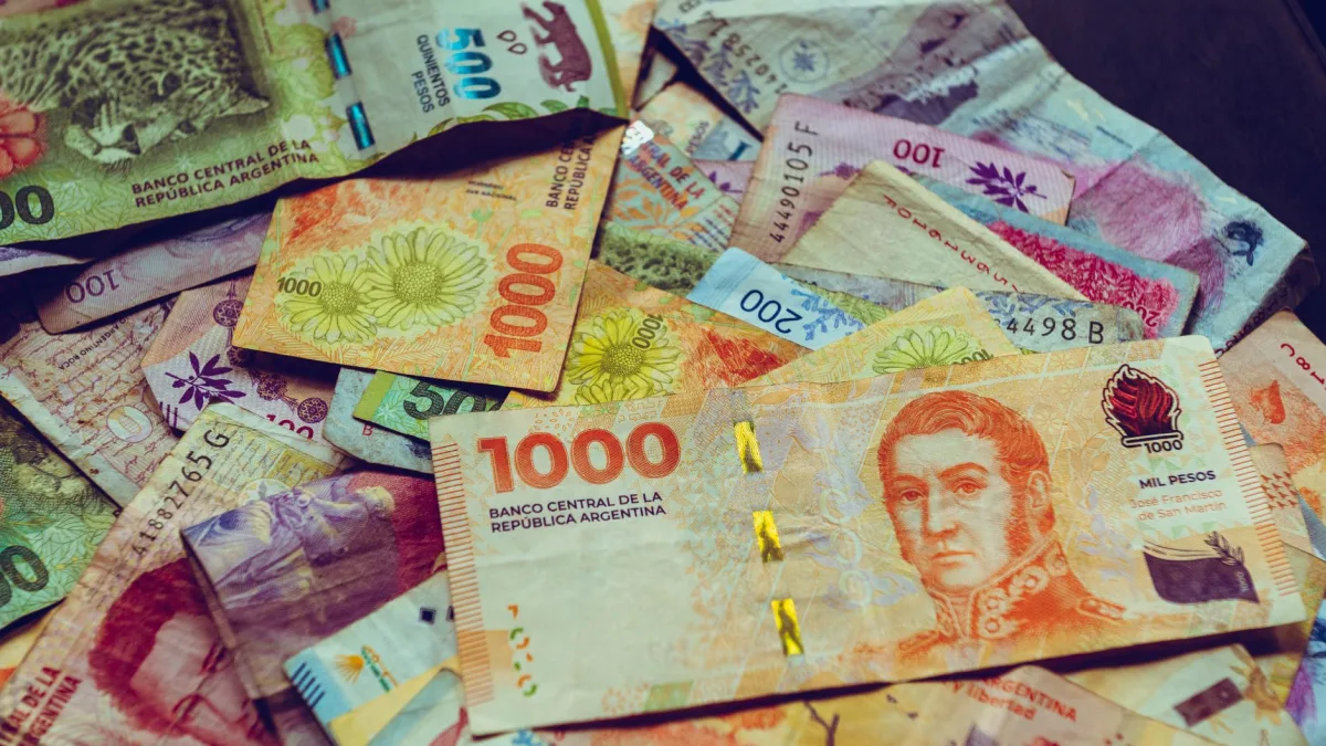 Argentina Inflation Slows to 2.1% in May, Below Forecasts
