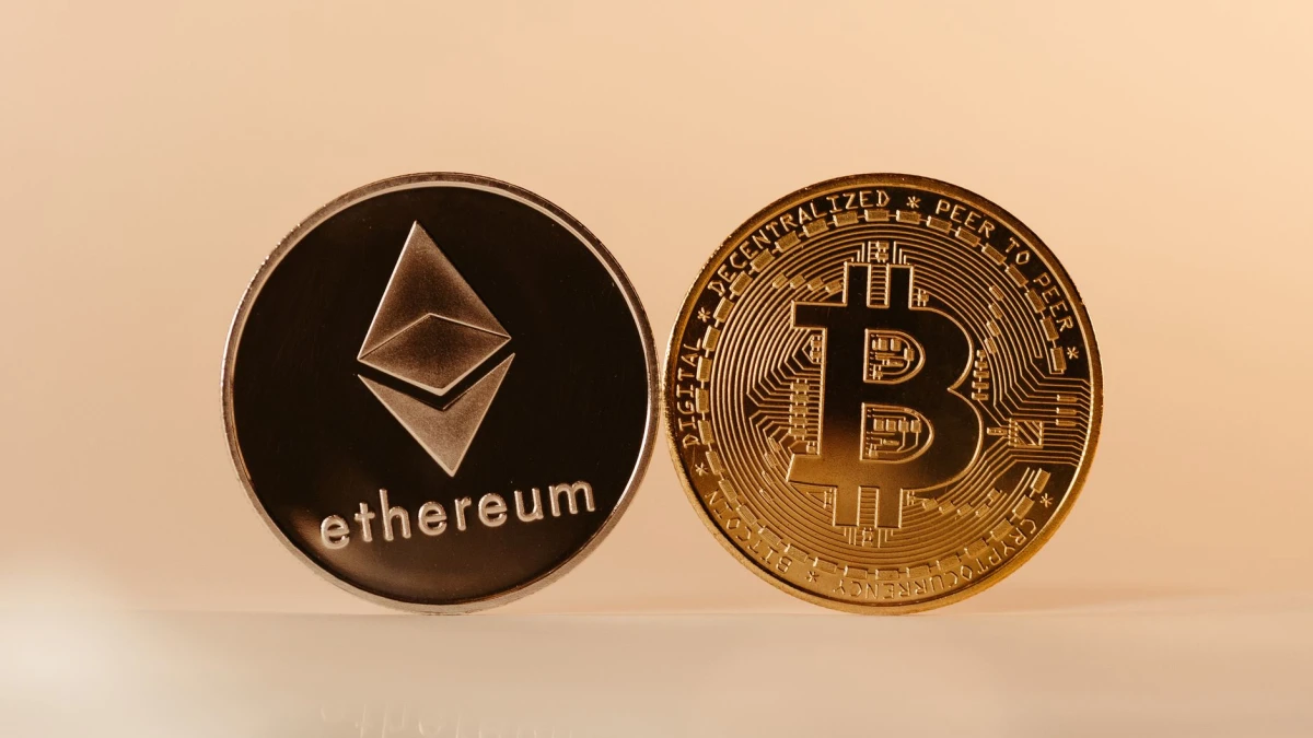 Ethereum (ETH) Over Bitcoin (BTC): Evaluating Key Factors