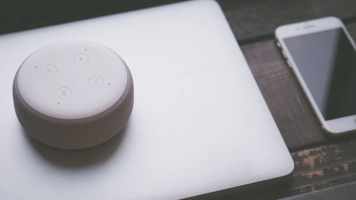 Anthropic AI Models Face U.S. Restrictions Amid Amazon Concerns