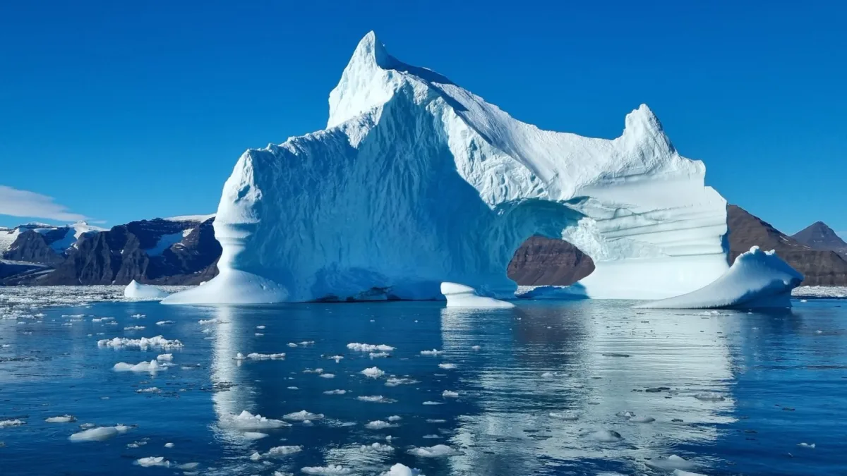 Japan (JP) Secures Rare Earth Supplies in Greenland Visit