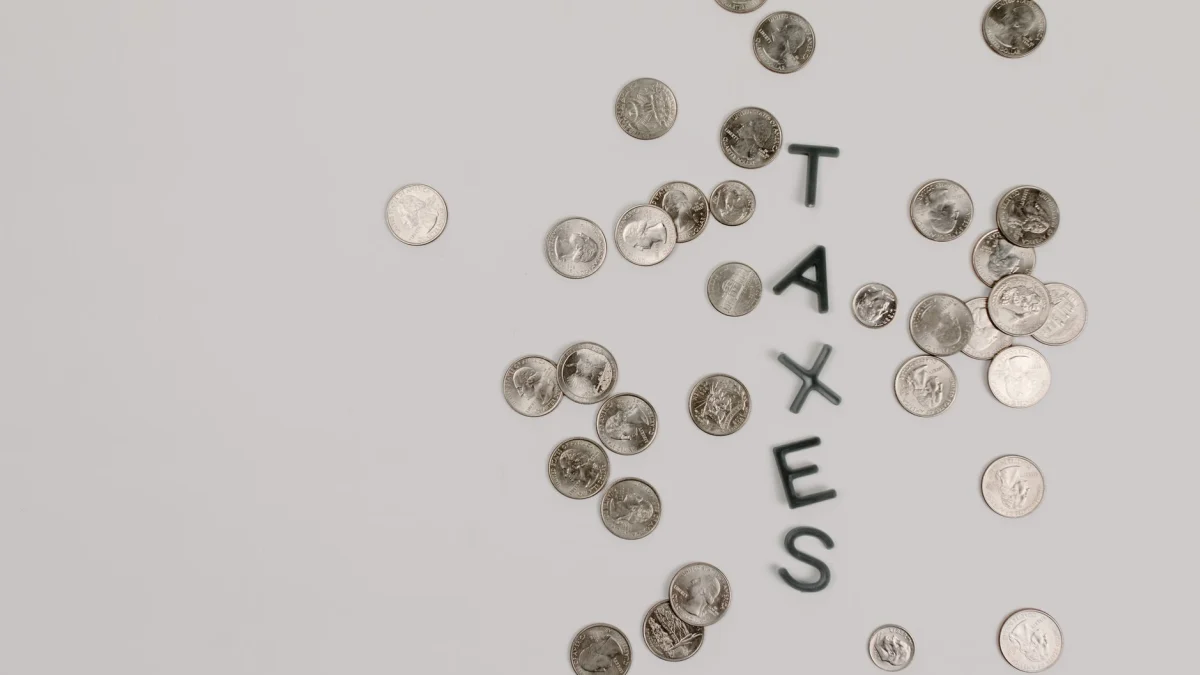 401(k) Tax Bracket Smoothing: Save on 12% Rates Annually