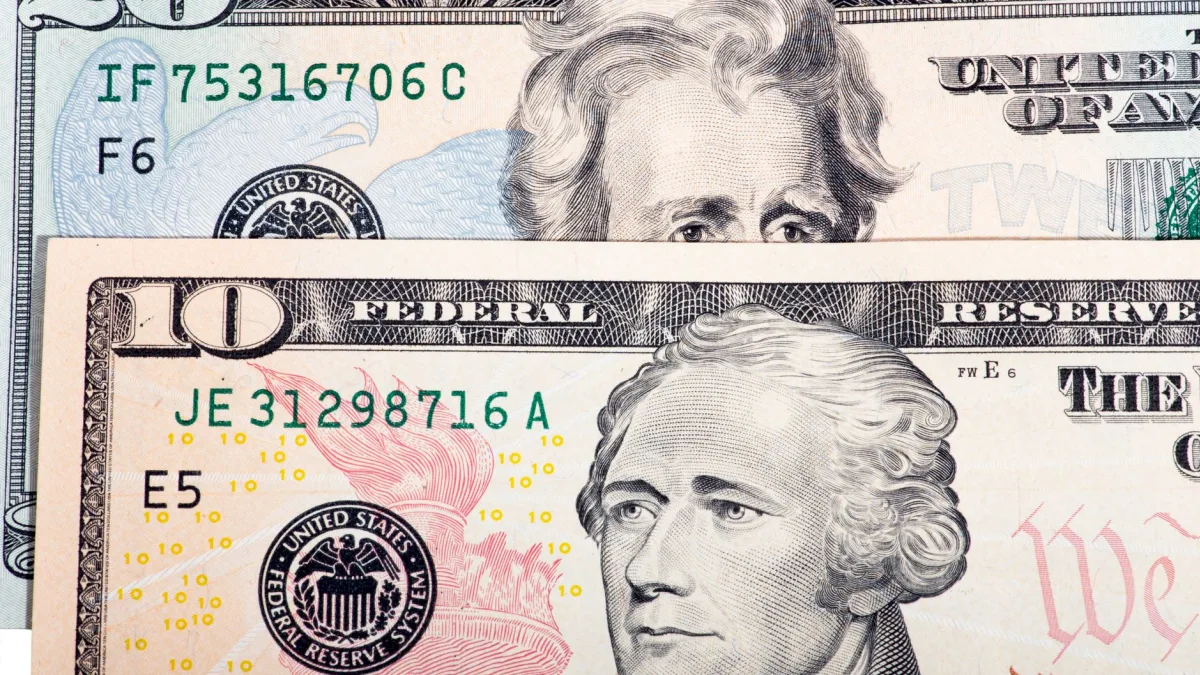 Dollar (USD) Hits 10-Day Low After US-Iran Peace Deal