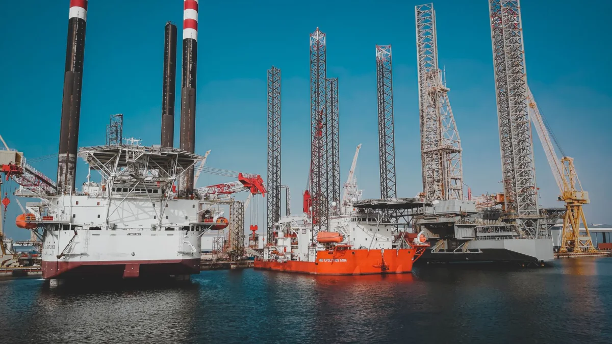 Middle East Oil Output Recovery Takes Months for Major Players