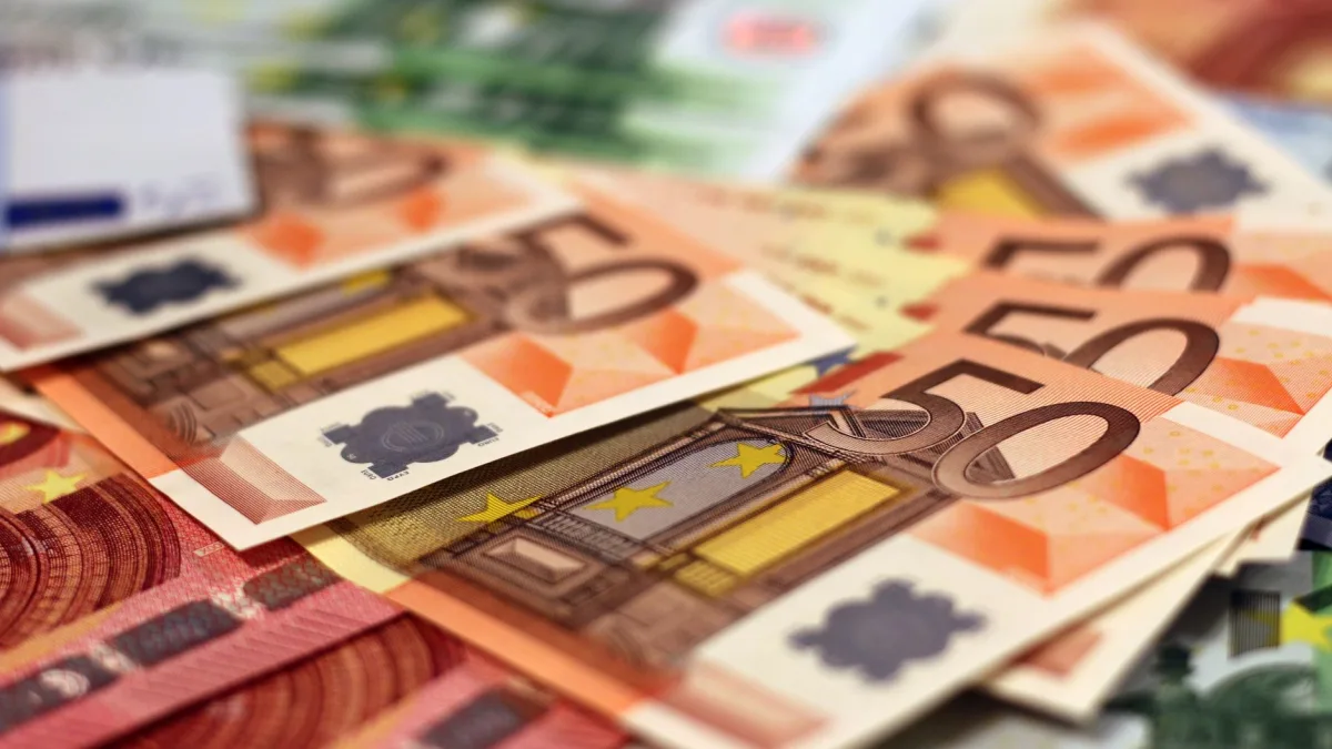 Rothschild (ROTH) to Purchase Marcard, Stein & Co Private Bank