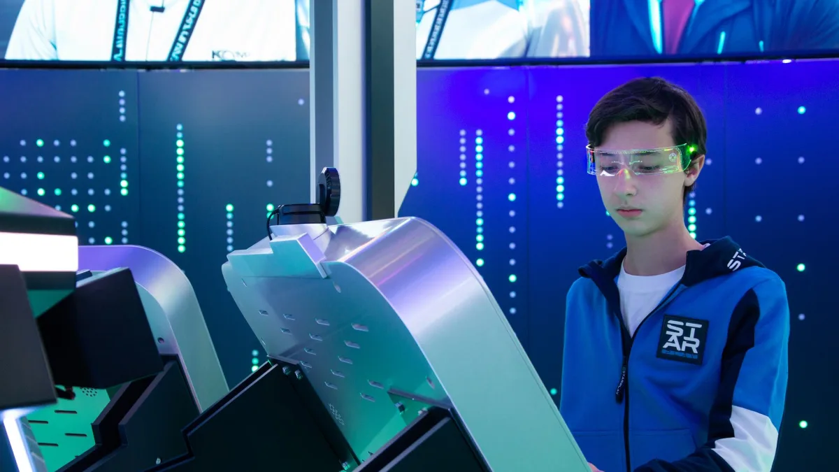 Snap (SNAP) Reveals Specs AR Glasses Priced at $2,195