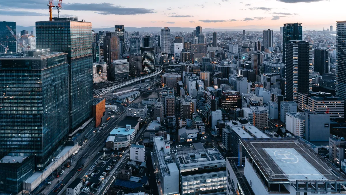 Japan Exports Rise 17% in May, Fastest Growth Since 2022