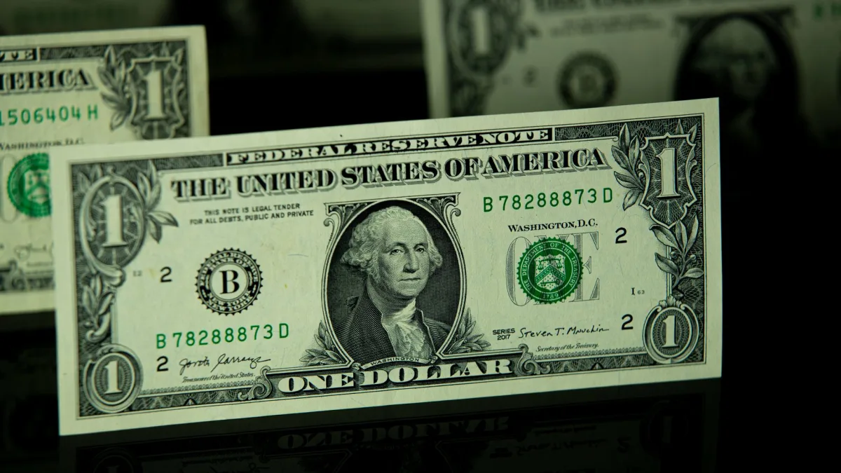 Federal Reserve's Rate Decision Remains Unchanged at 3.5%-3.75%