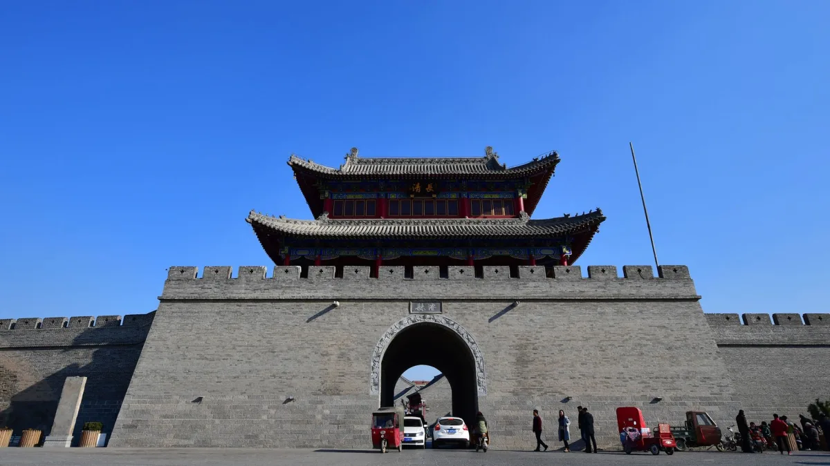 LULU Apologizes for Great Wall Drum Incident Amid China Backlash