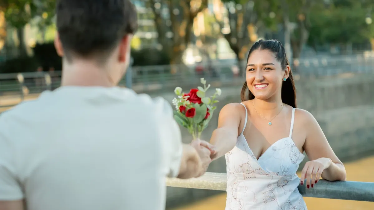 High Restaurant Bills Impact First Dates for Gen Z Adults