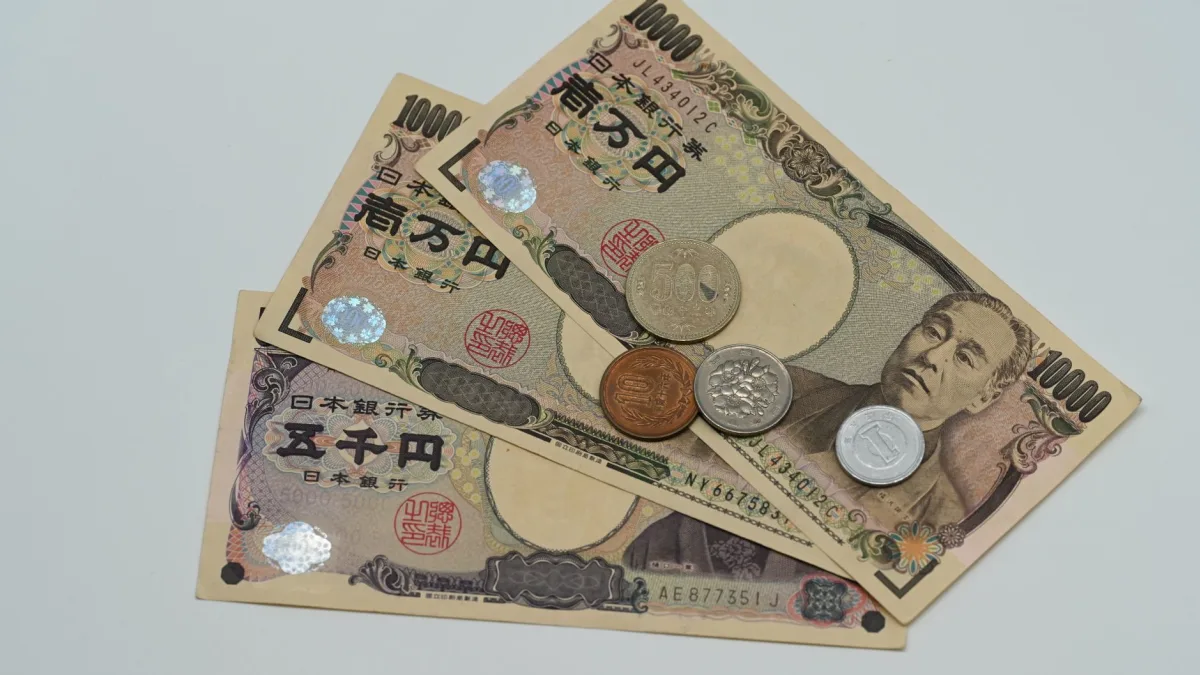 Yen Intervention Exceeds $72 Billion Amid Weak Currency Struggles
