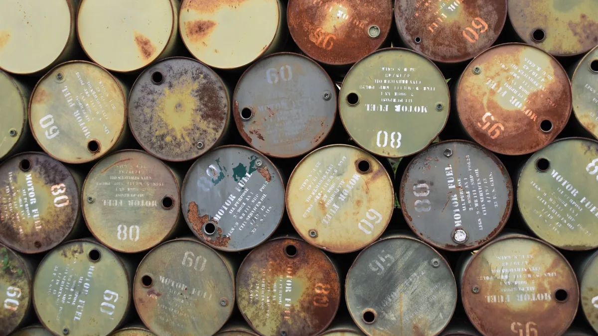 Brent Oil (BRENT) Weekly Decline Hits 8% Amid Ceasefire Agreement