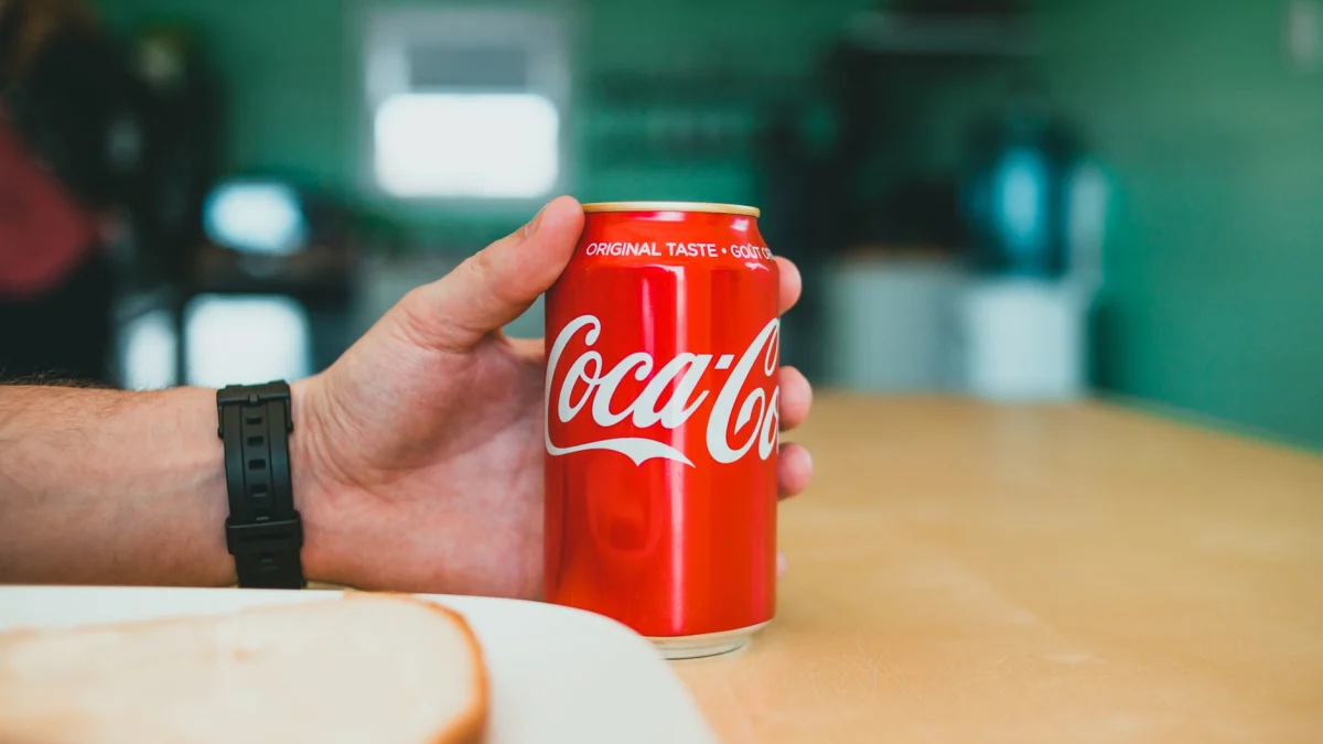Coca-Cola (KO) Requires 472 Shares for $1,000 Yearly Dividends
