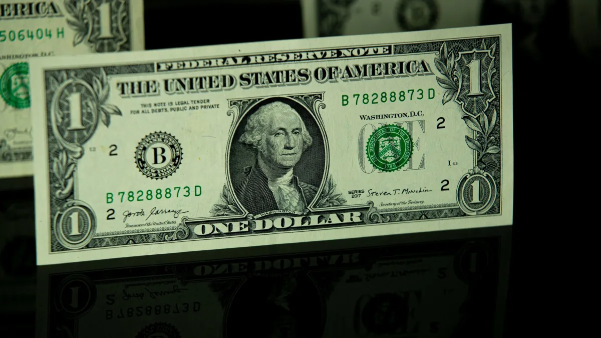 Brent Oil Rises $1/bbl Amid US-Iran Peace Talks Progress
