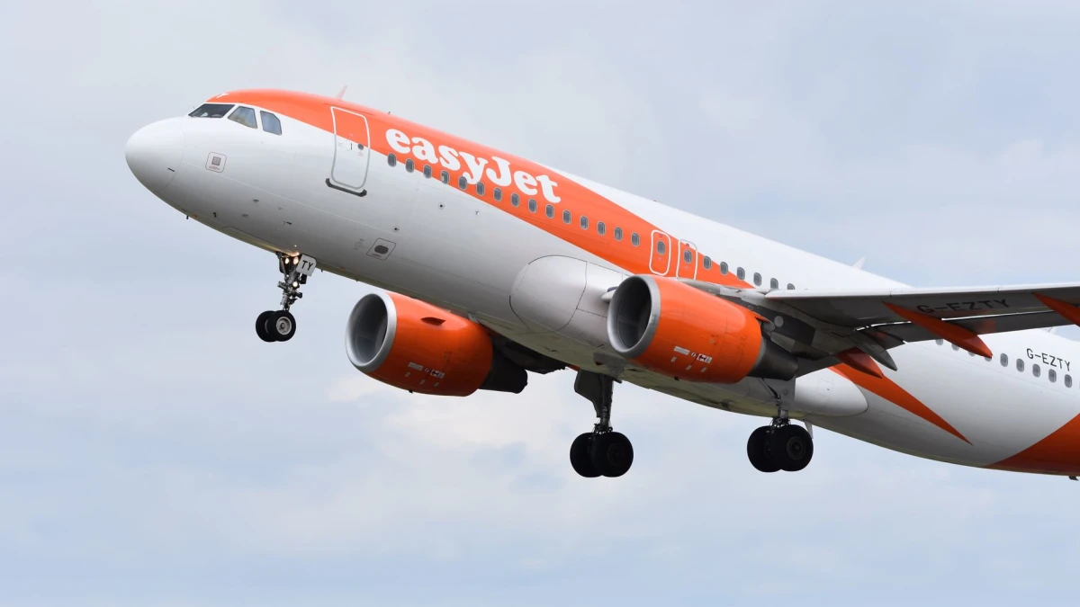 Castlelake $6.3 Billion easyJet Bid Announced
