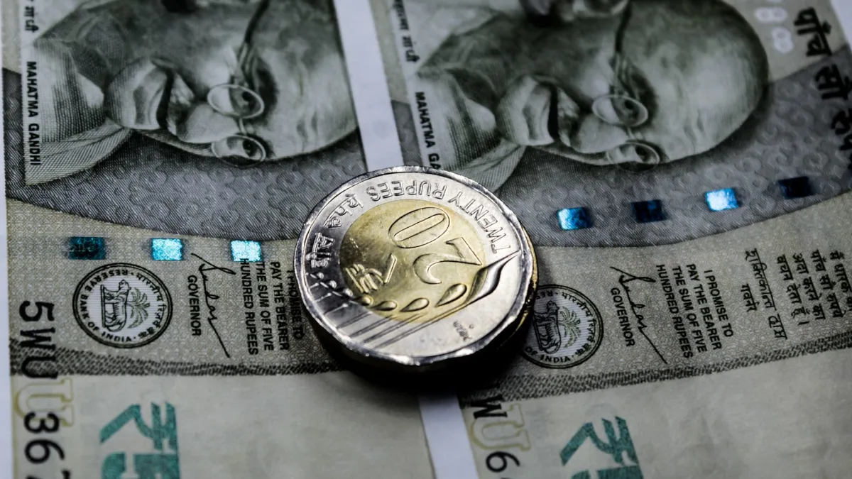 Cred (INDIA) Raises $900M Led by Meta, Valued at $4B
