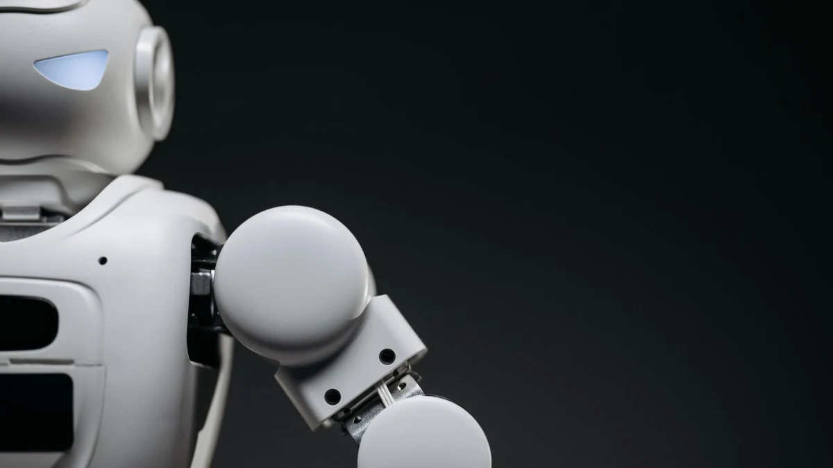 Oracle (ORCL) Cuts 21,000 Jobs in AI Streamlining Efforts