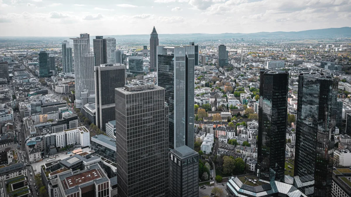 KNDS Plans IPO to List 20% Shares in Paris and Frankfurt