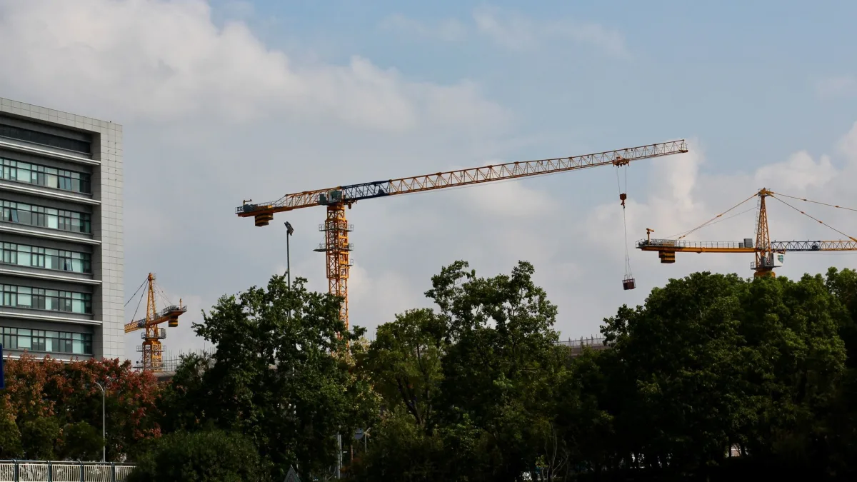 China (HKG:0001) April Industrial Profits Growth Slows to 21.1%