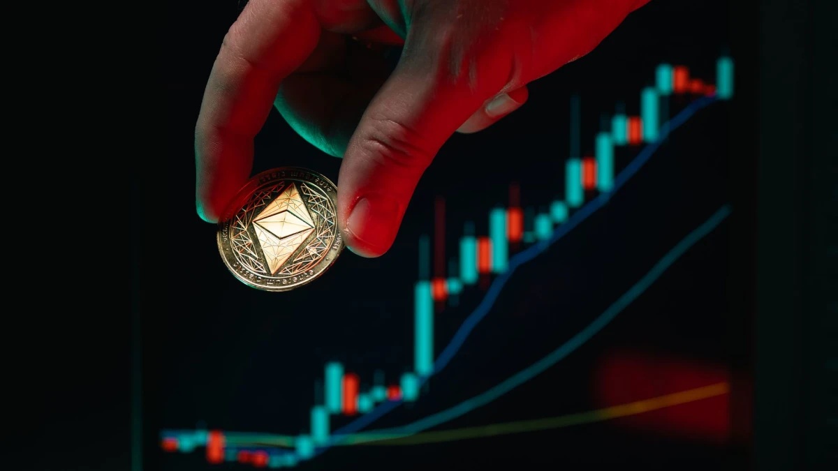 Dynatrace (DT) Price Target Increased to $50 by Goldman Sachs