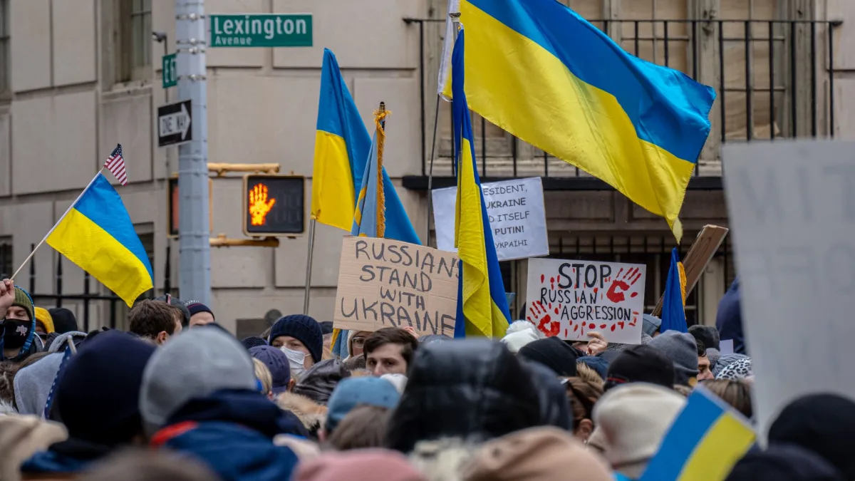 Russian Strikes Impact Ukraine's Capital Amid Ongoing Conflict